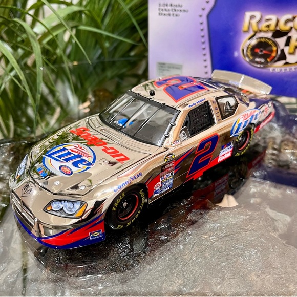 NASCAR Rusty Wallace #2 Snap-On 85th Anniv. 2005 Dodge Charger Color Chrome Ed. - Picture 3 of 13
